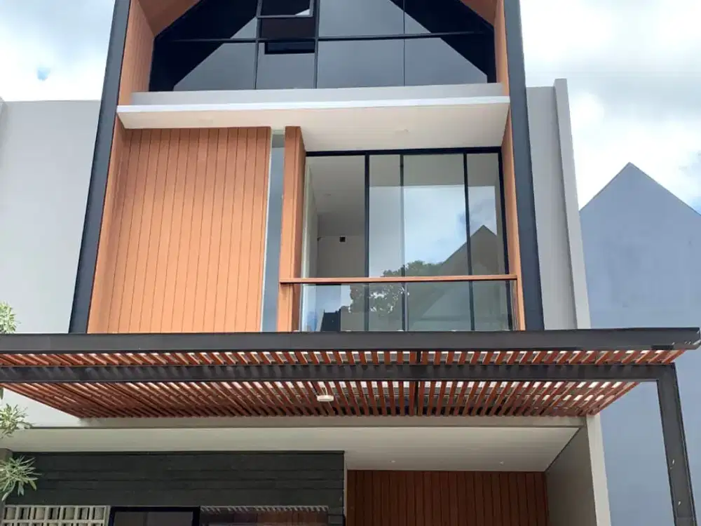 Rumah 2 Lantai Private Cluster di Setraduta Riverside