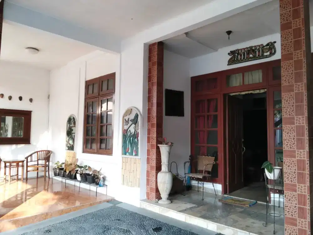Dijual cepat rumah 2 lt ,di kotawisata