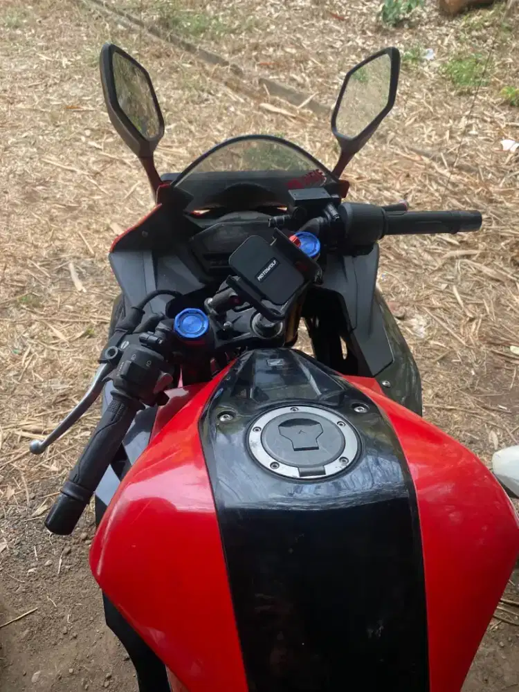 CBR 150R NIK 2024 KM 19.000