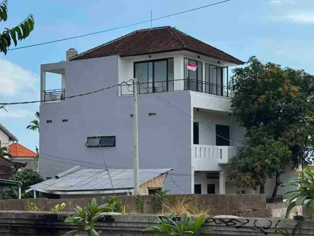 Dijual/disewakan Rumah 3LT area Canggu
