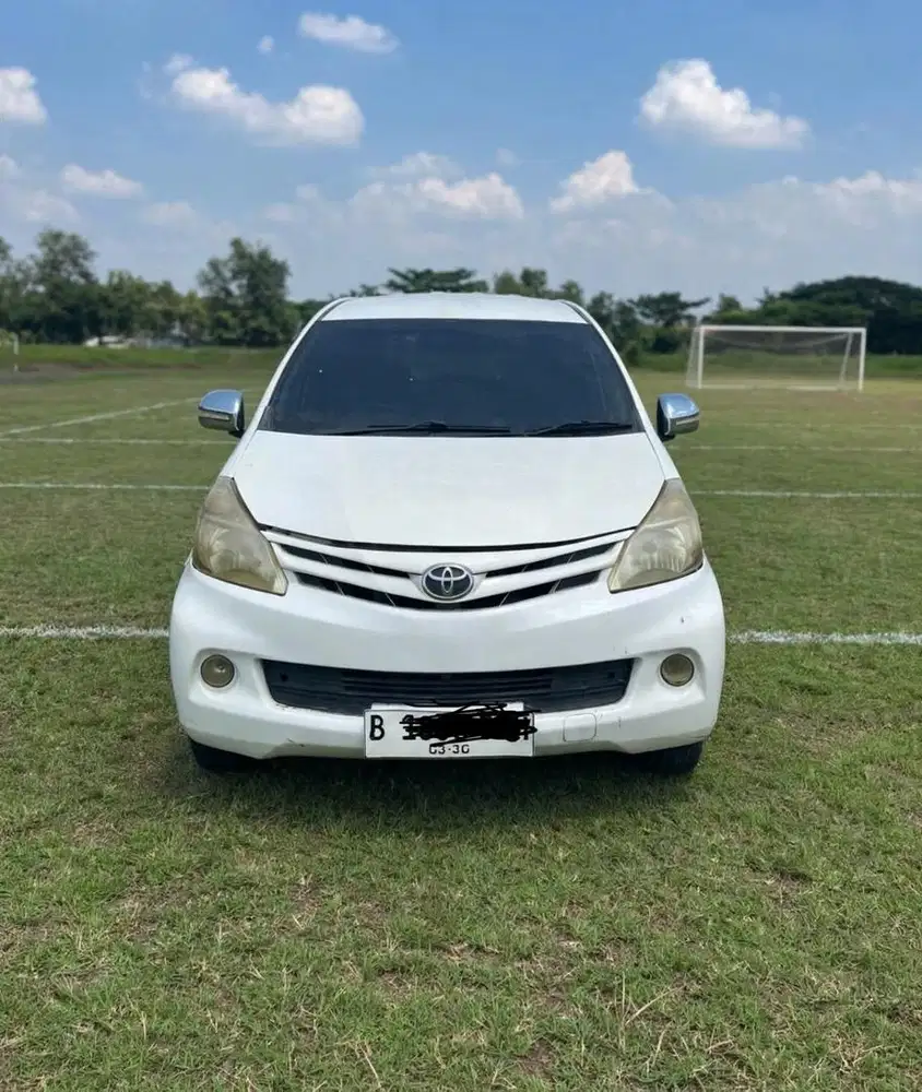 Djual mobil avnza 2013 type e