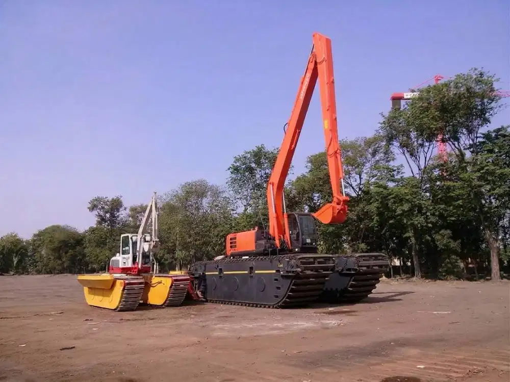 RENTAL AMPIBI excavator SWAMP BEKO FLOATING yang bisa terapung di air