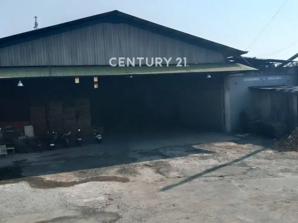 Gudang Kavling Di Cakung Jakarta Timur LT 4100m LB 3000m SHM