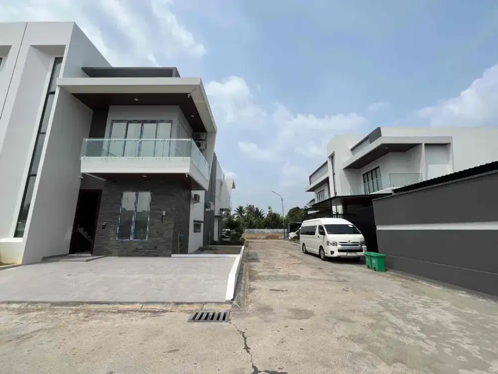 Dijual rumah di Jl Seruni Palembang