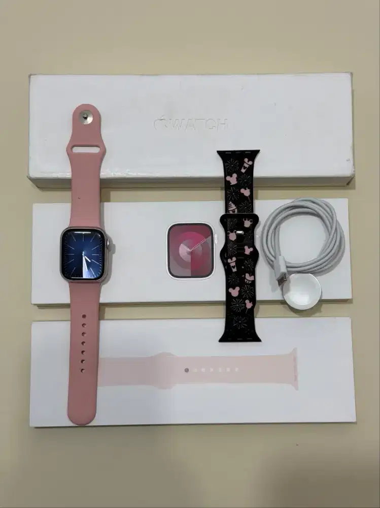 Apple Watch Series 9 41mm - Starlight - Resmi Indo