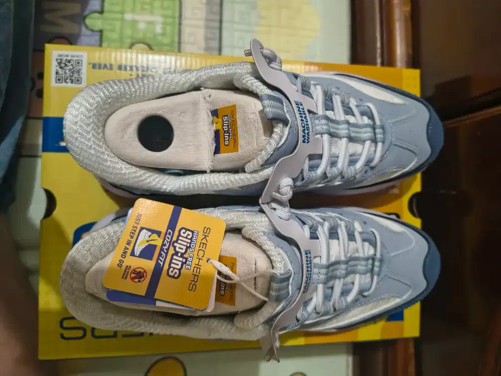 Skechers Slip-ins: Contour Foam - Cozy Fit Sweet Nostalgia
