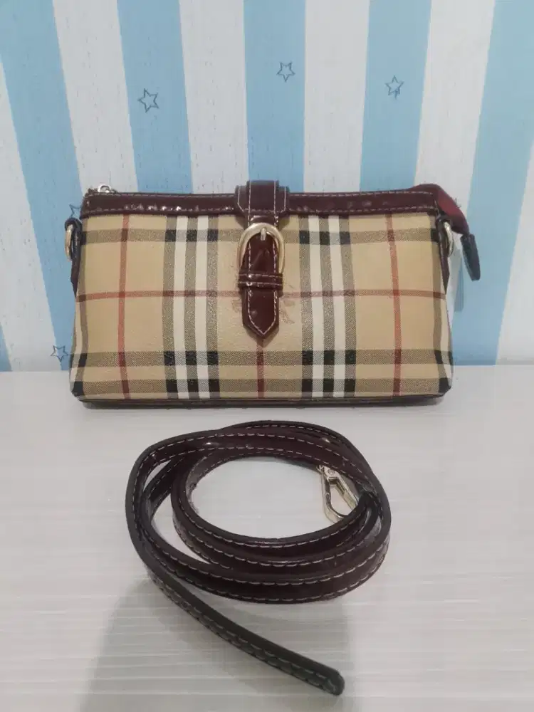 Burberry Nova Check Shoulder Bag