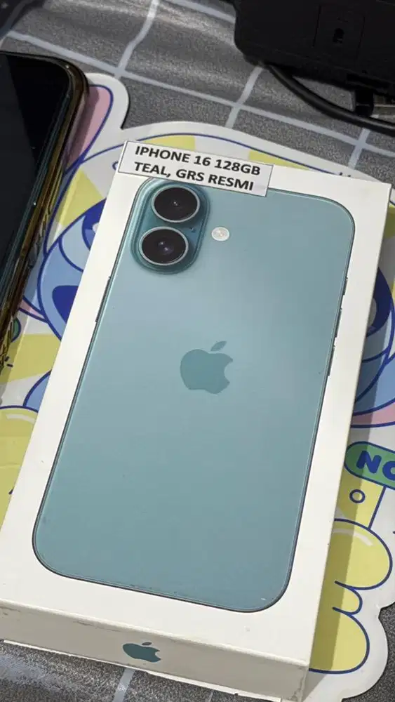 di jual iphone 16 basic 128gb warna teal garansi ibox bh 92%