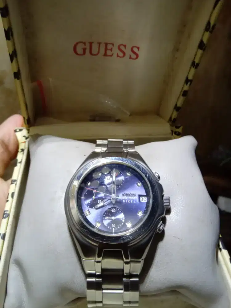 Guess pria original siap pakai nego cod rungkut ganku