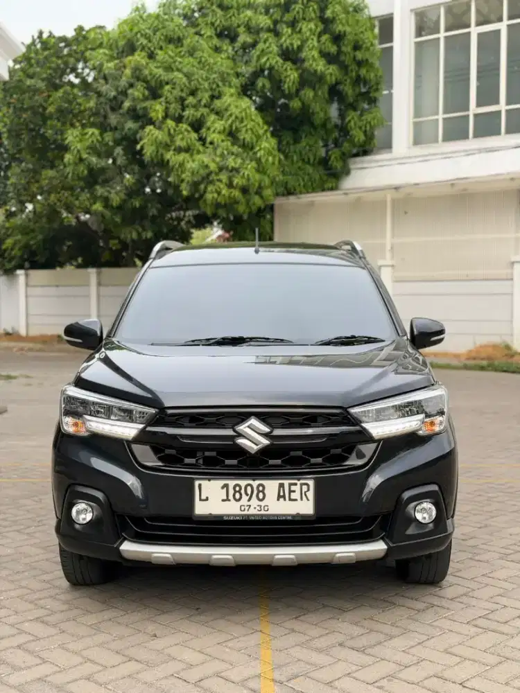 XL7 HYBRID A/T 2025