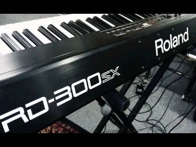 Jual Roland RD 300SX