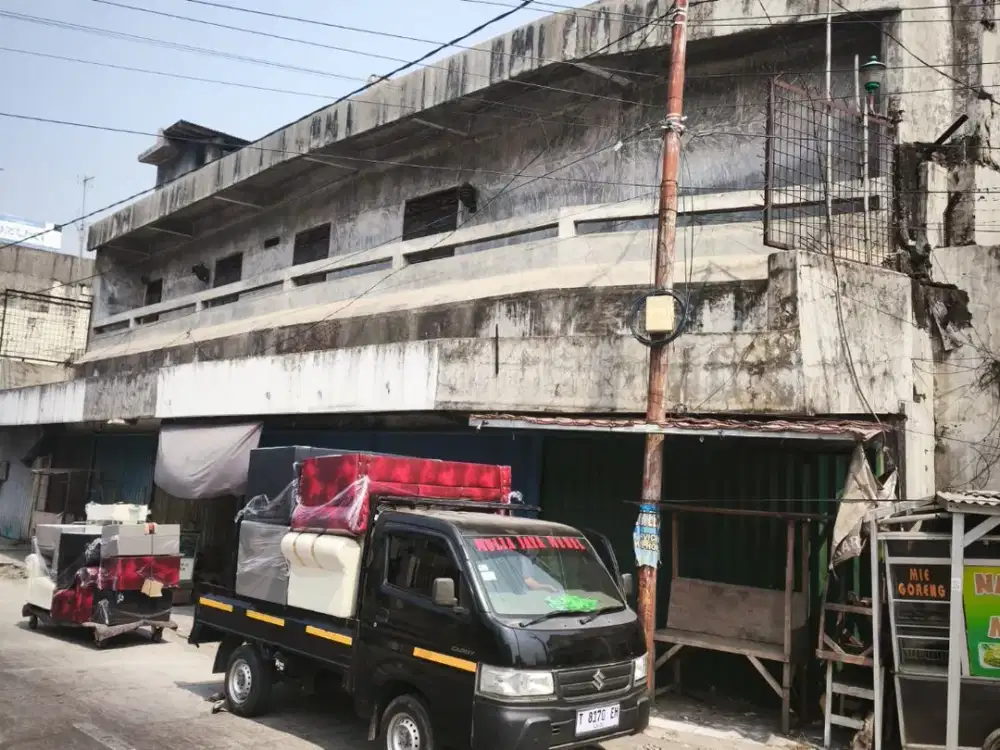 Dijual Tanah Komersial Hitung Tanah + Bangunan Sarang Walet Kokoh di Pusat Rengasdengklok Karawang (Dekat Mie Gacoan & Toko Mebel Sinar Sari)