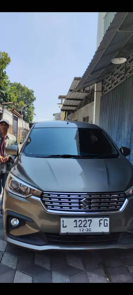 .Di jual Suzuki ertiga tipe gl manual tahun 2020