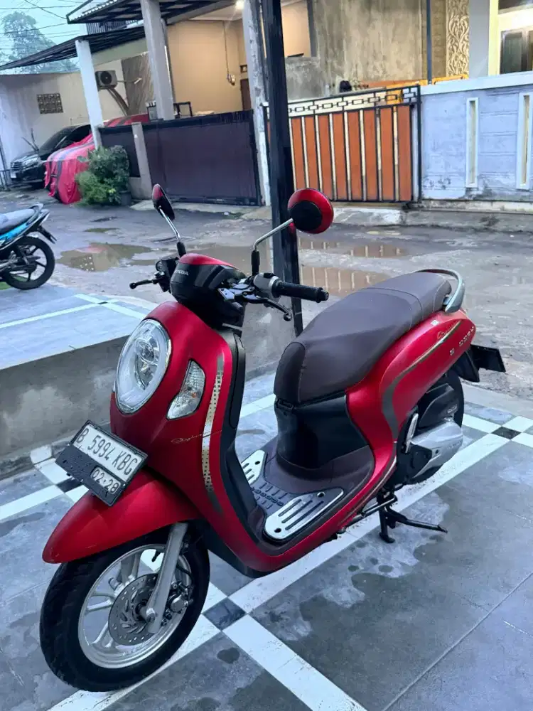 Honda Scoopy prestige 2023 kilometer 8000