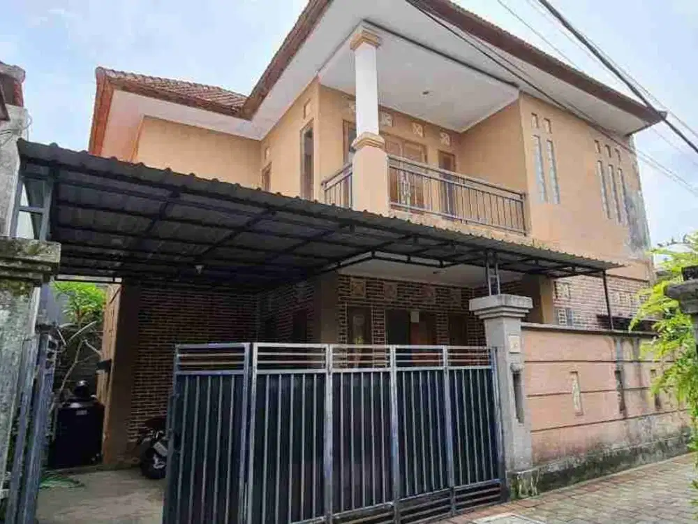 Rumah 2 Lantai di Kawasan Sanur Dekat Pantai