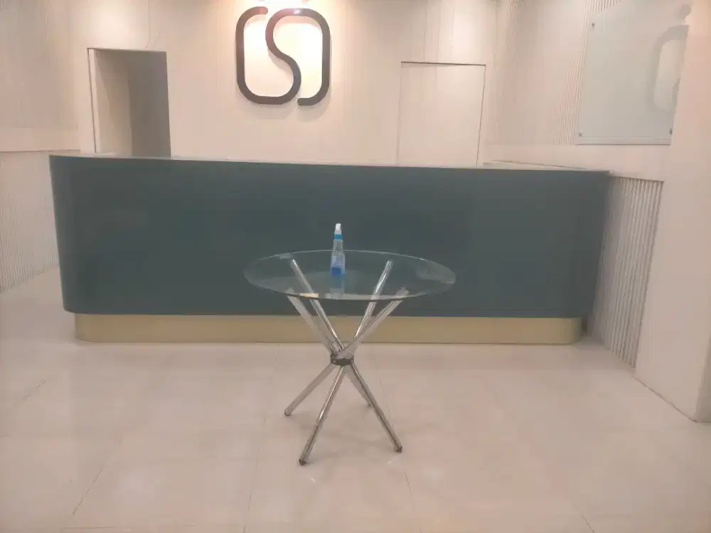 Tukang finishing mebel amanah