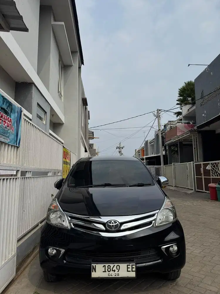 Di Jual mobil milik pribadi Avanza