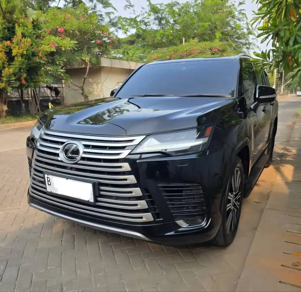 2024 LEXUS LX600 7 Seater ATPM RECORD. MULUS TERAWAT LX 600 BLACK