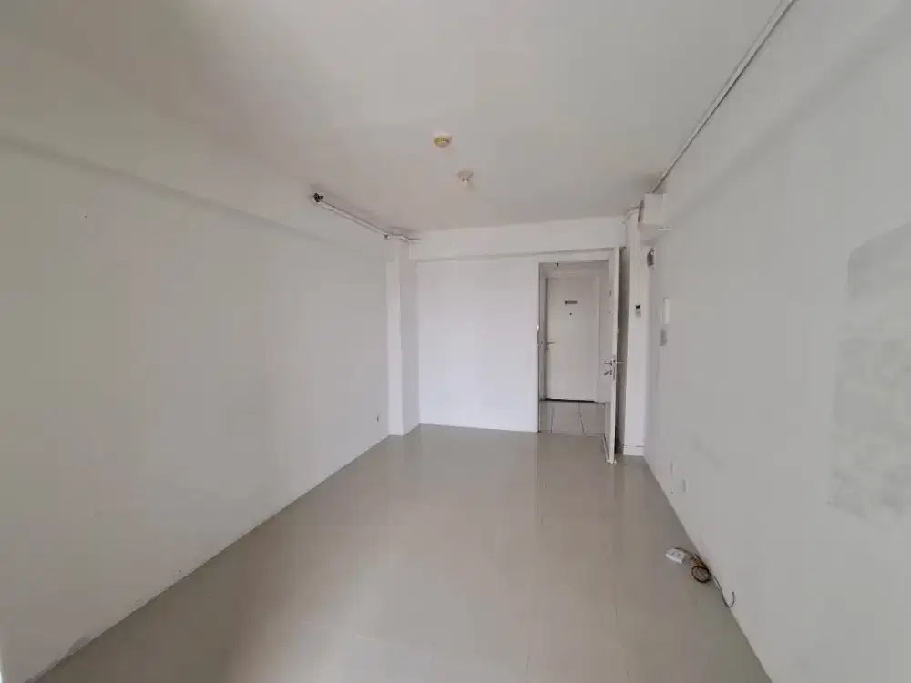 DISEWAKAN STUDIO KOSONGAN APARTEMEN BASSURA CITY