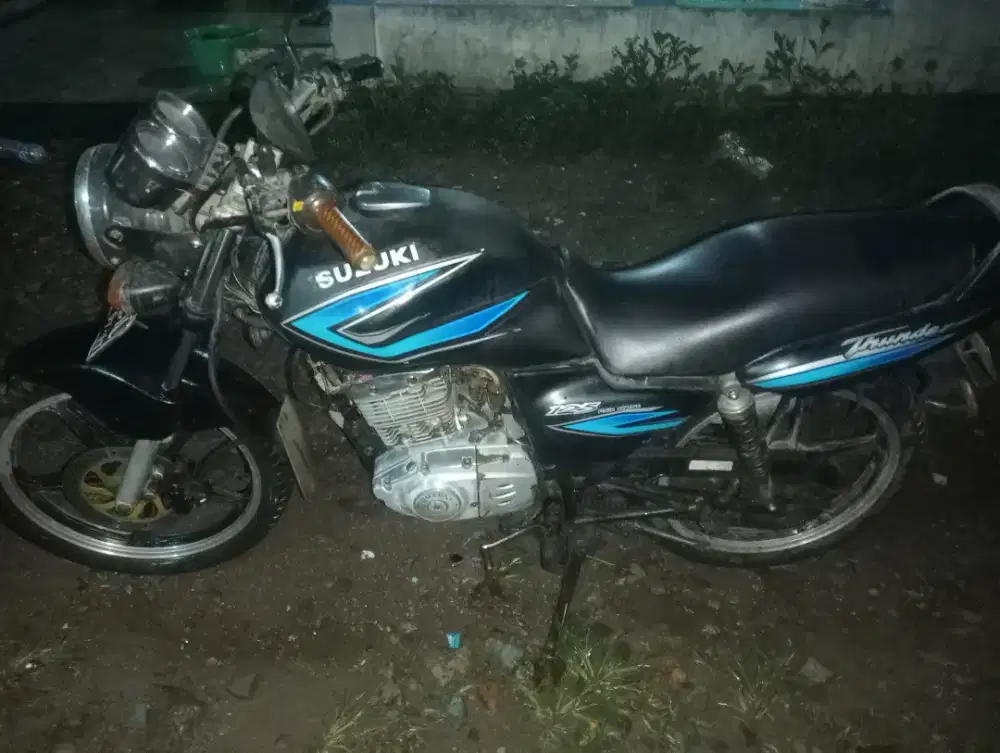 Suzuki thunder 2007