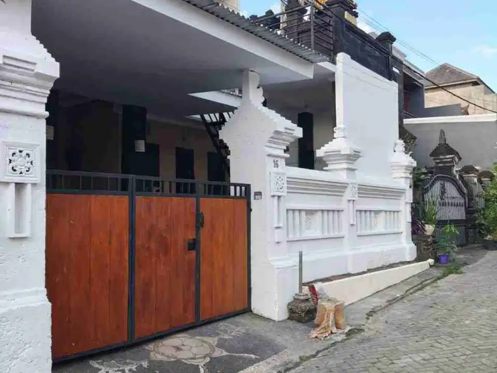 Rumah Modern Minimalis 3 Lantai dengan Rooftop di Denpasar Barat