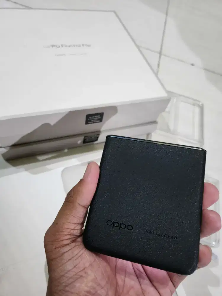Oppo Find N2flip (8/256) Segel Mulus Murah