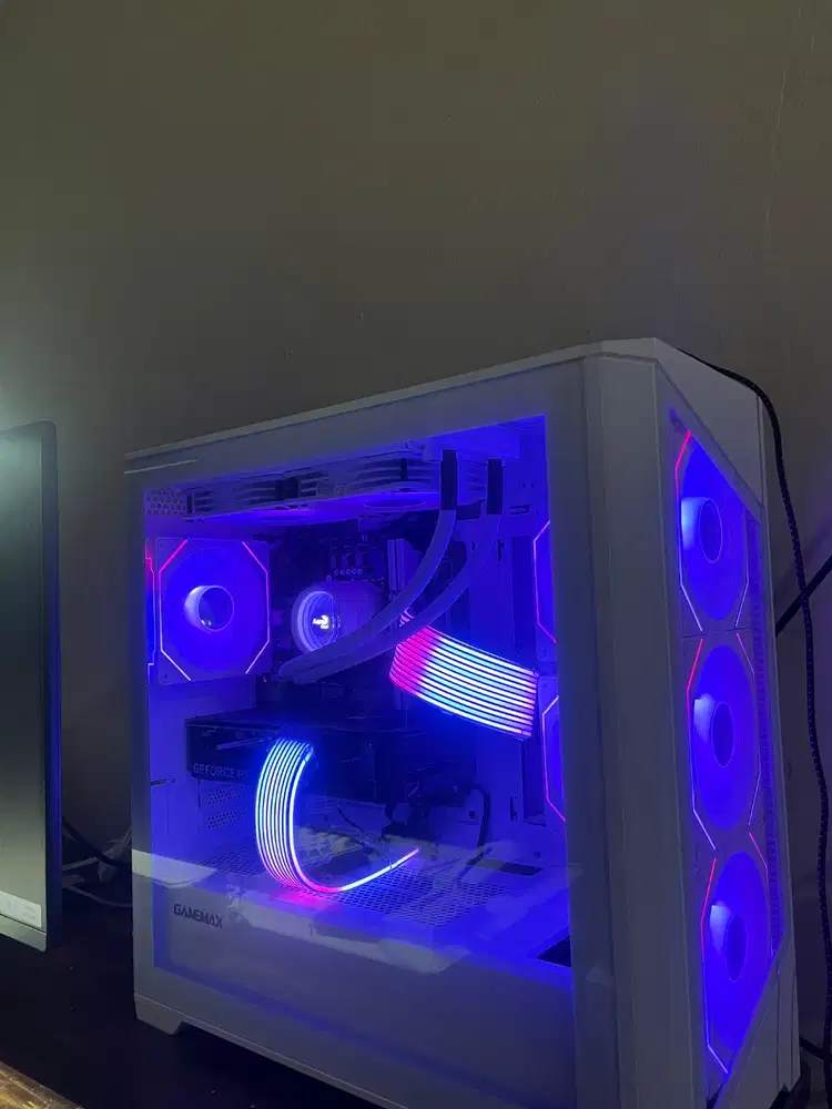 PC GAMING INTEL I7 GEN 12 + RTX 5060