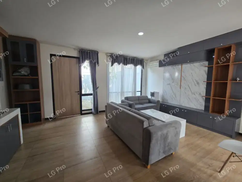 Disewakan Rumah Furnished 2 Lantai 3 KT Dekat Gerbang Tol Karawang Barat – KIIC