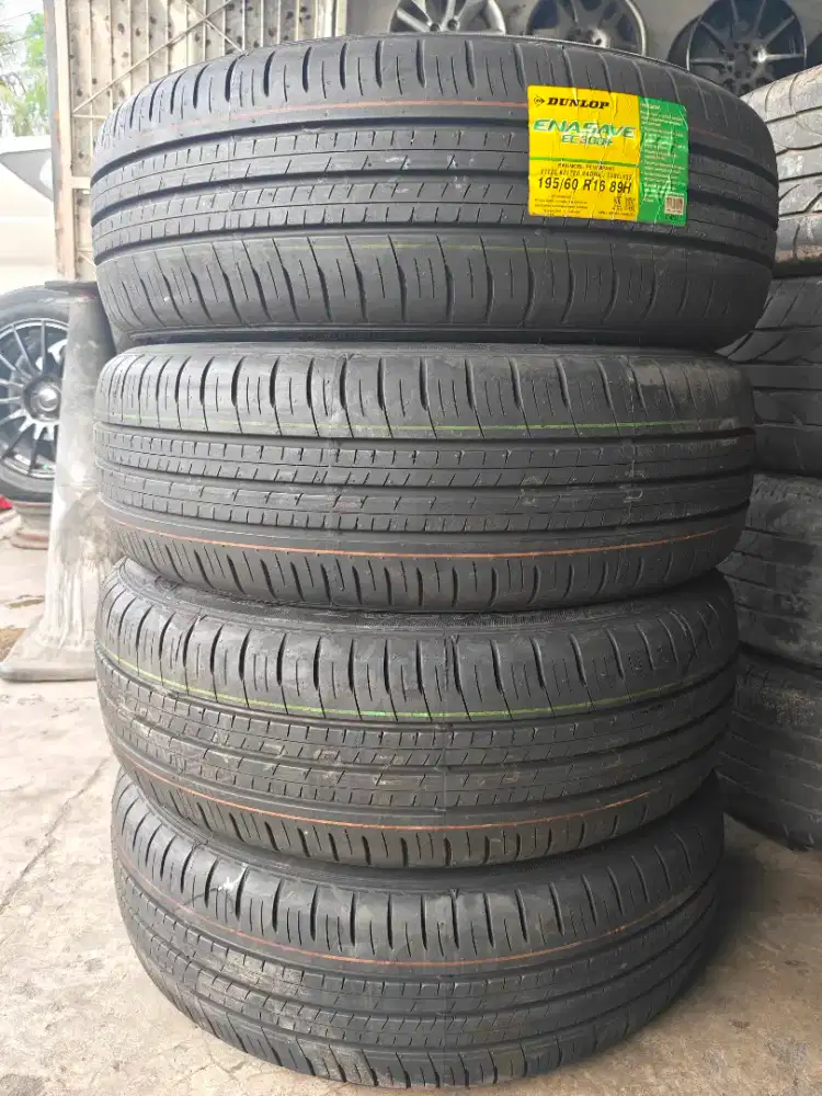 Jual ban mrek Dunlop enasave ec 300 ukuran 195 60 R16 kond baru 2026