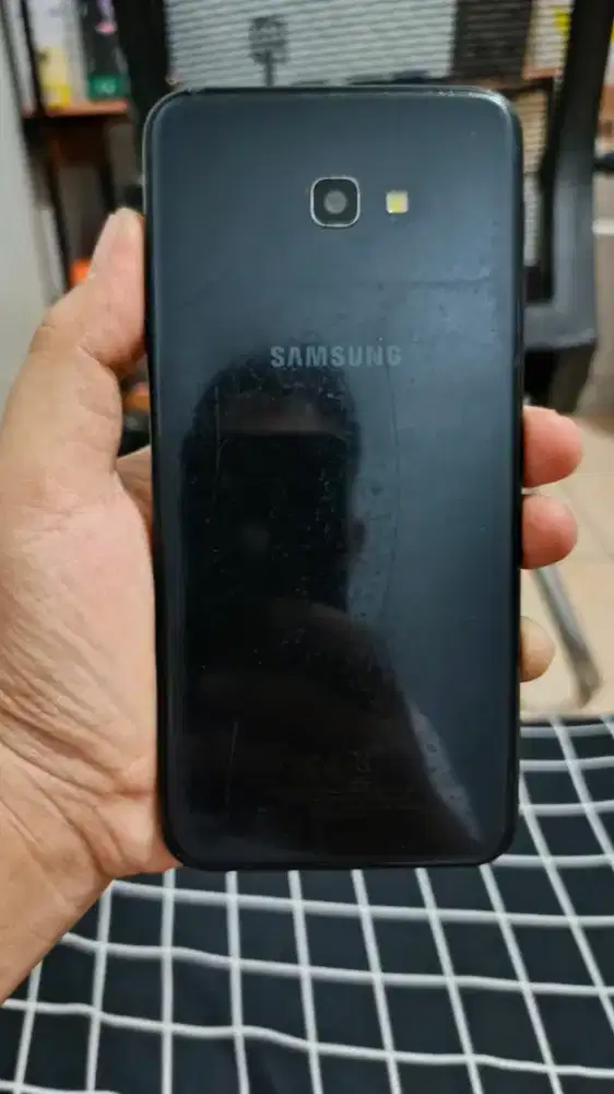 Samsung j4+ plus ram 2/32 cikarang utara