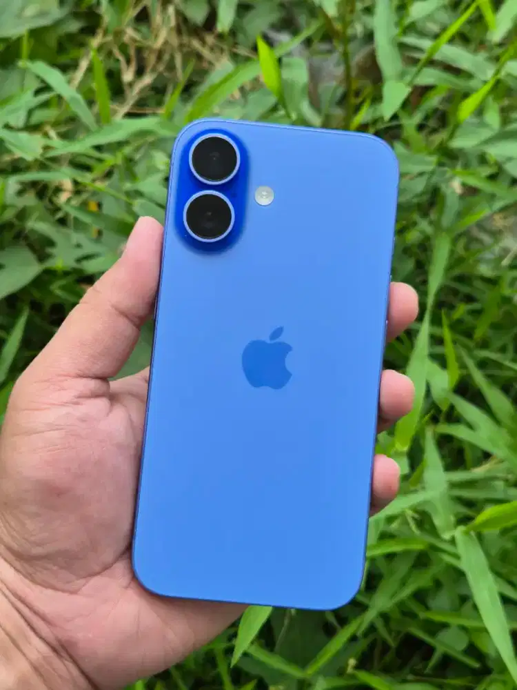 iPhone 16 Basic 128GB eSim Ultramarine Bukan Simlock