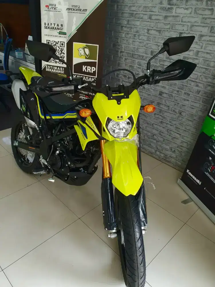 Kawasaki DTracker SE 2022
