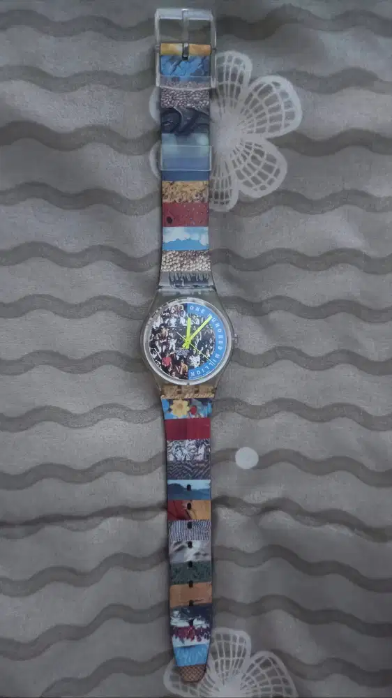 Swatch One Hundred Million The People GZ126 1992