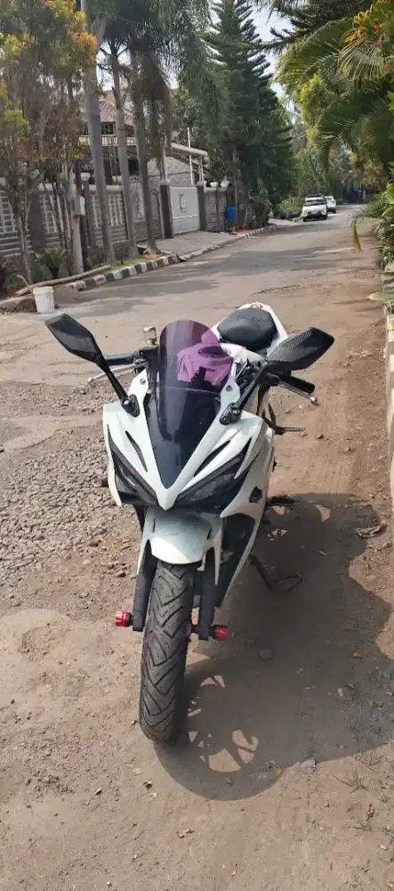 Honda cbr 150 r