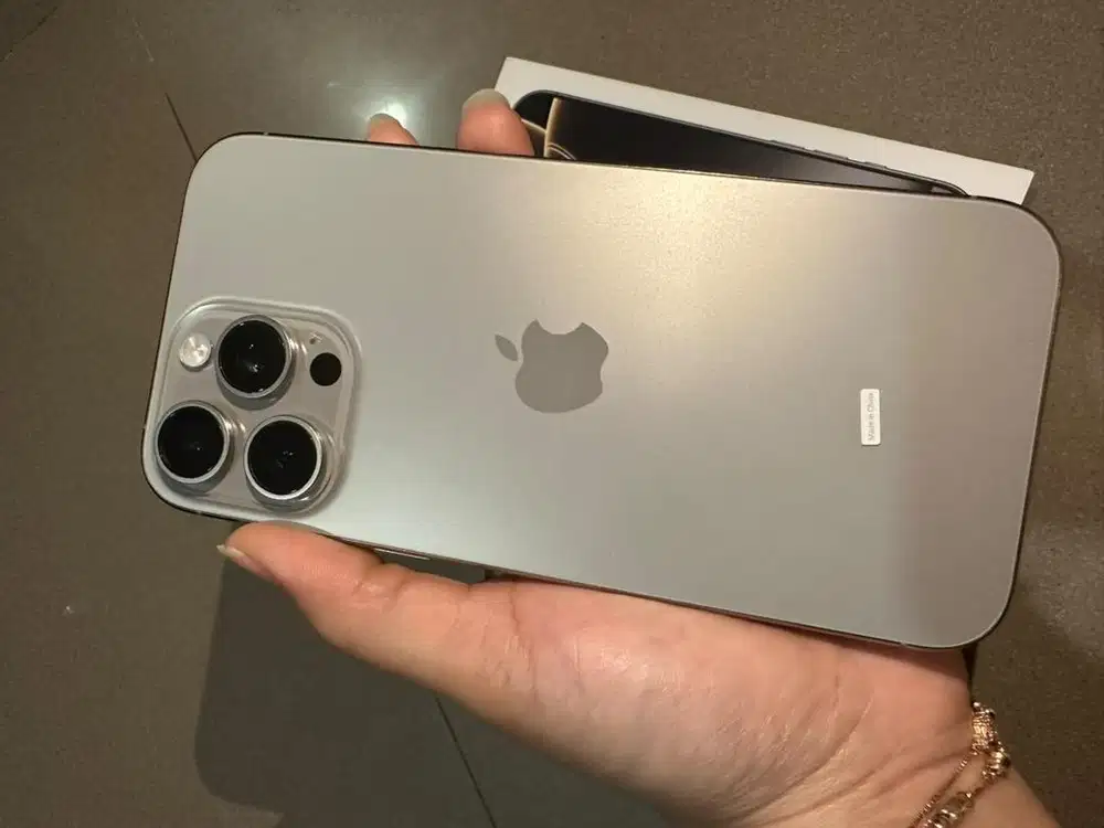 Iphone 16 promax 1tb titanium silver ex ibox