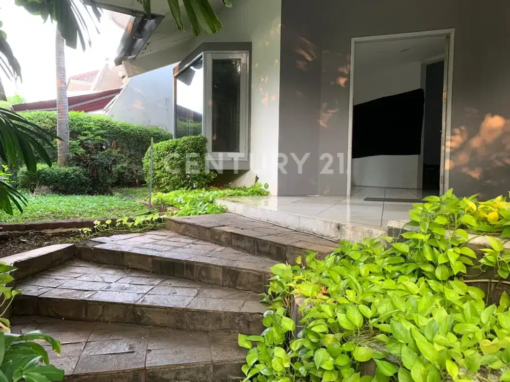 7 Menit Menuju PIM 3 Rumah Siap Huni Di Area Pondok Indah