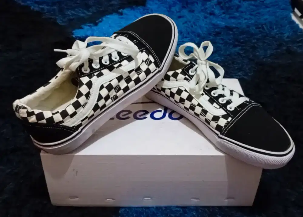 Jual Sepatu VANS Off The Wall Checkerboard Edition Size 41 MULUS