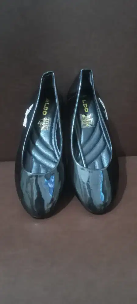 Sepatu Hitam Aldo