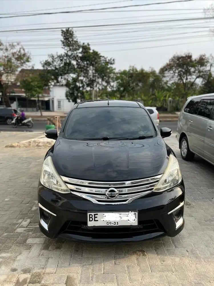 Grand Livina xv 2016