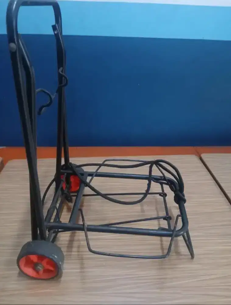 Troli lipat kenmaster