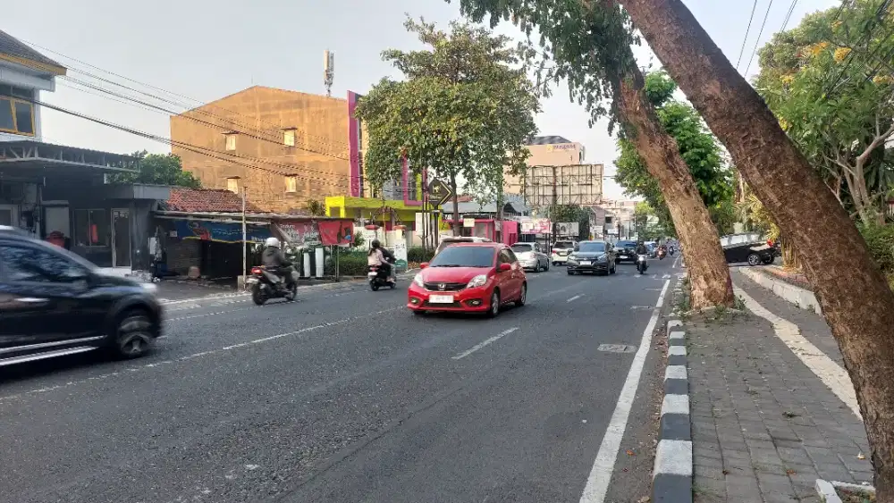 Lokasi murah di jln dr Wahidin strategis cocok buat usaha dan kantor