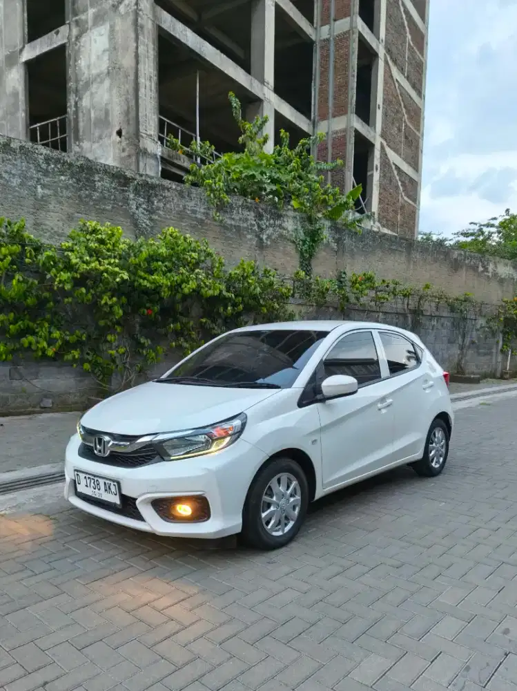 Brio E At / metic low KM Mulus