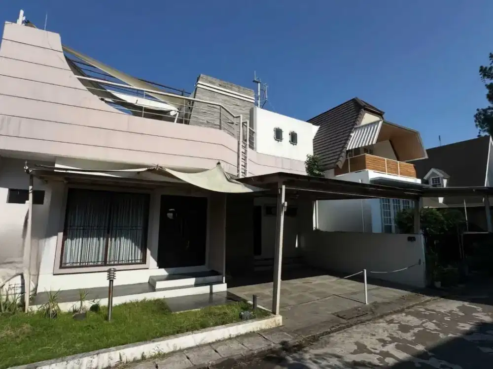Rumah Terawat Siap Huni Di Cigadung