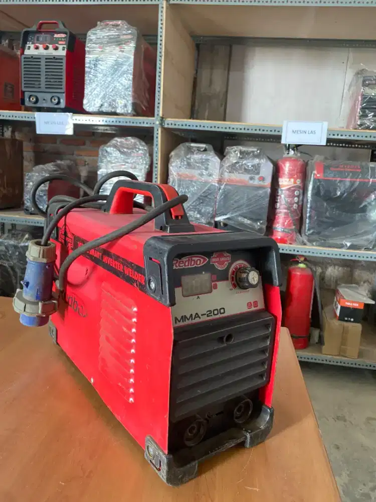 MESIN LAS BEKAS MMA 200 AMPERE REDBO BEKAS 1 PHASE INVERTER IGBT DC