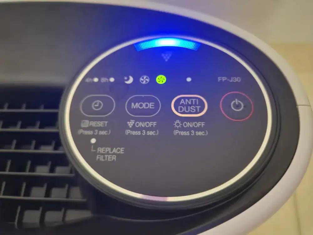 PAKAI 3 HARI - SHARP AIR PURIFIER FP J30Y