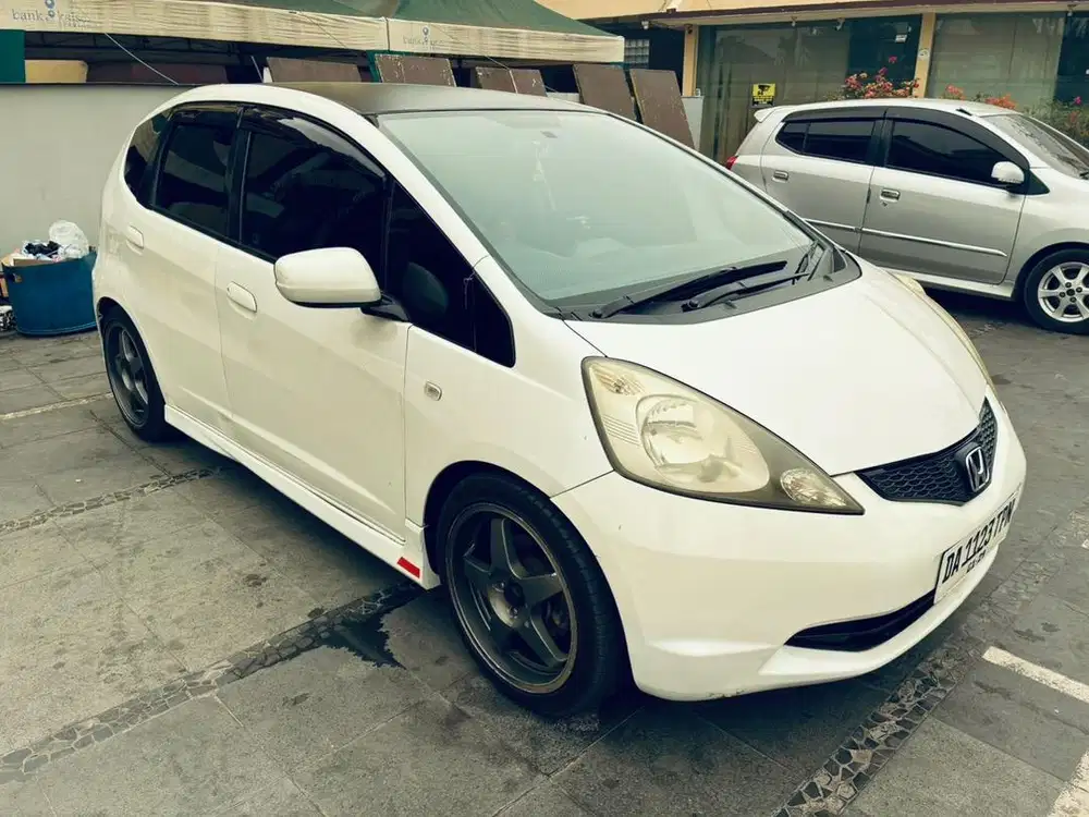 Honda Jazz S 2010 MT