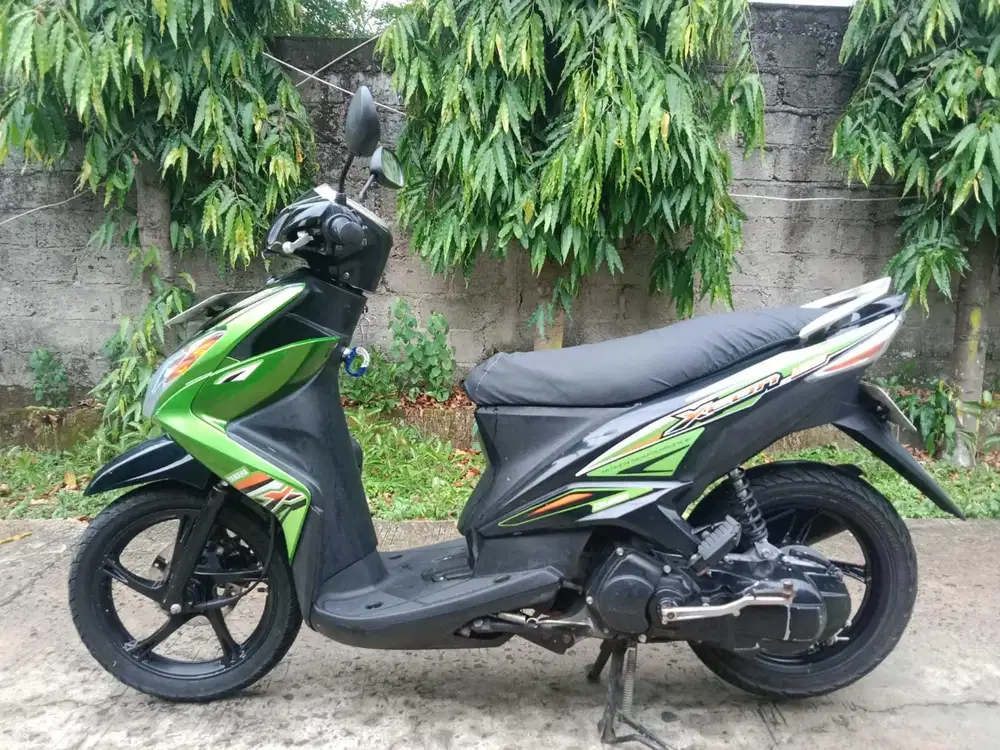 Yamaha Xeon 125 karbu th 2010 tinggal gas