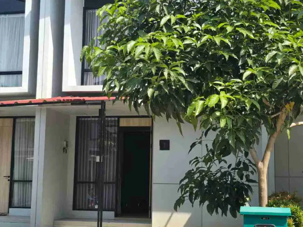 Dikontrakan Rumah 2 Lantai 3 Kamar Tidur Full Furnish KIIC di Karawang