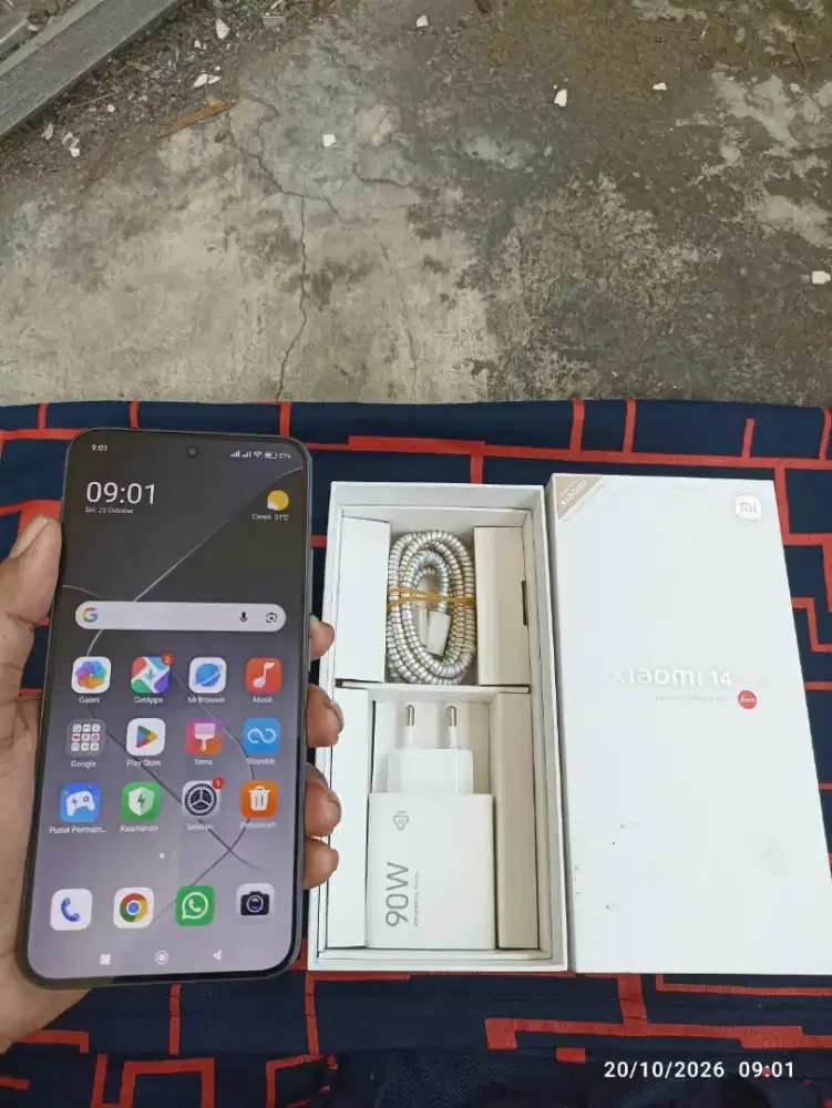 Xiaomi 14 12/256 Fullset ori segel mulus no minus istimewa