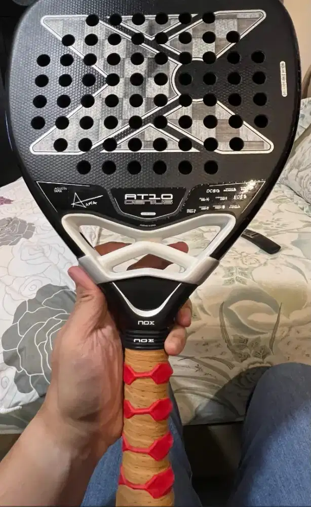 Raket padel nox at10 18k attack 2026